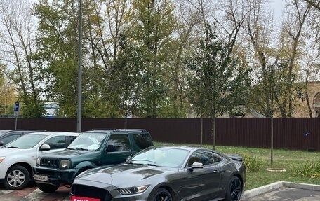 Ford Mustang VI рестайлинг, 2014 год, 3 300 000 рублей, 3 фотография