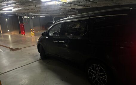 KIA Carnival III, 2018 год, 2 200 000 рублей, 3 фотография