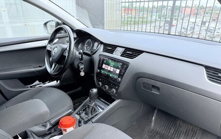 Skoda Octavia, 2017 год, 1 680 000 рублей, 12 фотография