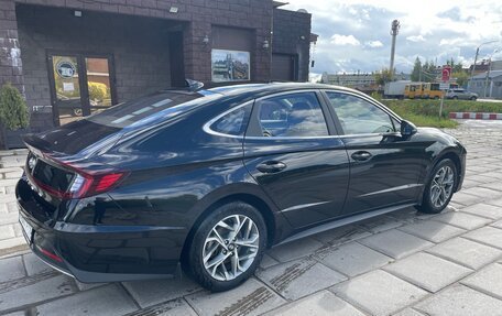 Hyundai Sonata VIII, 2022 год, 2 450 000 рублей, 4 фотография
