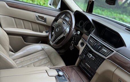 Mercedes-Benz E-Класс, 2012 год, 1 600 000 рублей, 12 фотография