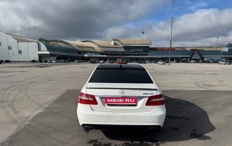 Mercedes-Benz E-Класс, 2012 год, 1 600 000 рублей, 4 фотография