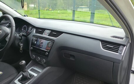 Skoda Octavia, 2018 год, 1 525 000 рублей, 13 фотография