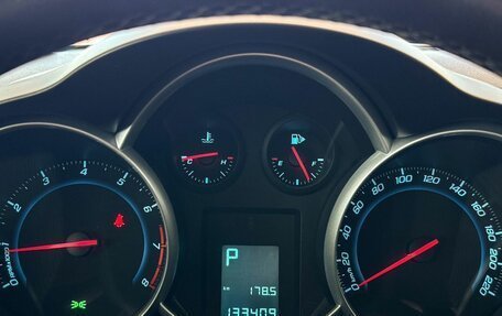 Chevrolet Cruze II, 2014 год, 677 000 рублей, 10 фотография