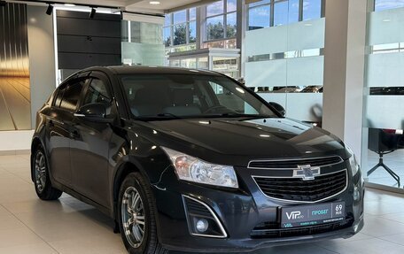 Chevrolet Cruze II, 2014 год, 677 000 рублей, 3 фотография