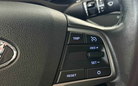 Hyundai Elantra VI рестайлинг, 2016 год, 1 397 000 рублей, 10 фотография