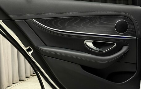 Mercedes-Benz E-Класс, 2021 год, 4 049 000 рублей, 32 фотография