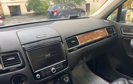 Volkswagen Touareg III, 2017 год, 3 900 000 рублей, 26 фотография
