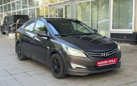 Hyundai Solaris II рестайлинг, 2015 год, 640 000 рублей, 8 фотография