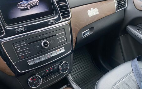 Mercedes-Benz GLE, 2018 год, 3 575 000 рублей, 12 фотография