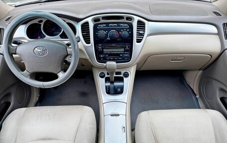 Toyota Highlander III, 2005 год, 645 000 рублей, 9 фотография