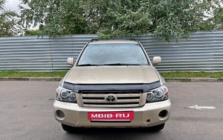 Toyota Highlander III, 2005 год, 645 000 рублей, 2 фотография