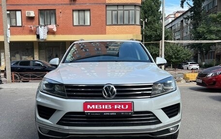 Volkswagen Touareg III, 2015 год, 2 650 000 рублей, 1 фотография