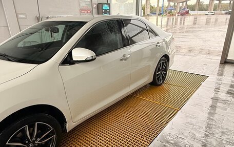 Toyota Camry, 2017 год, 2 500 000 рублей, 12 фотография
