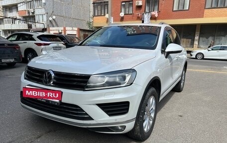 Volkswagen Touareg III, 2015 год, 2 650 000 рублей, 3 фотография