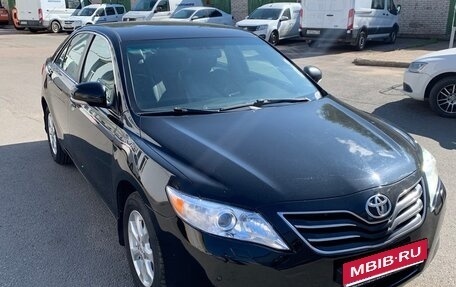 Toyota Camry, 2009 год, 800 000 рублей, 1 фотография