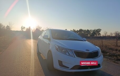 KIA Rio III рестайлинг, 2014 год, 900 000 рублей, 7 фотография