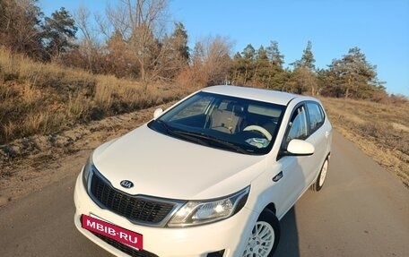 KIA Rio III рестайлинг, 2014 год, 900 000 рублей, 10 фотография