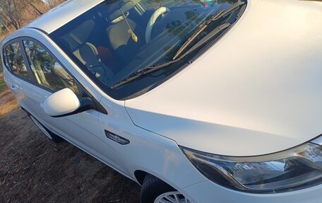 KIA Rio III рестайлинг, 2014 год, 900 000 рублей, 25 фотография