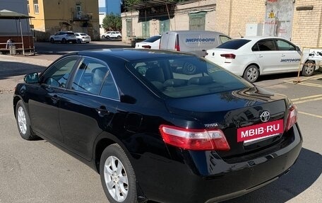 Toyota Camry, 2009 год, 800 000 рублей, 3 фотография