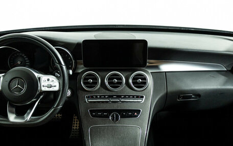 Mercedes-Benz C-Класс, 2018 год, 2 899 700 рублей, 14 фотография