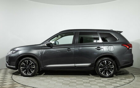 Mitsubishi Outlander III рестайлинг 3, 2021 год, 2 379 777 рублей, 8 фотография
