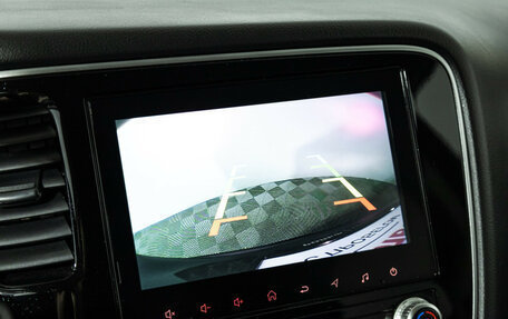 Mitsubishi Outlander III рестайлинг 3, 2021 год, 2 379 777 рублей, 19 фотография