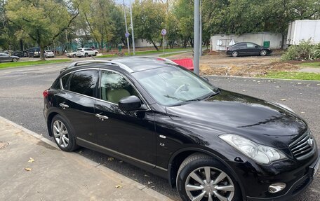 Infiniti QX50 I рестайлинг, 2015 год, 1 900 000 рублей, 3 фотография