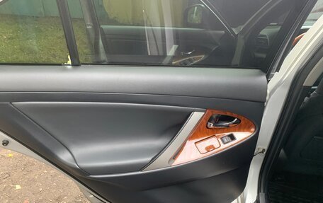 Toyota Camry, 2011 год, 1 077 000 рублей, 5 фотография
