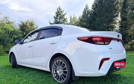 KIA Rio IV, 2019 год, 1 700 000 рублей, 2 фотография
