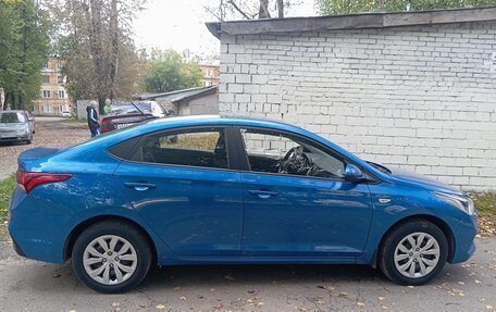 Hyundai Solaris II рестайлинг, 2019 год, 1 430 000 рублей, 2 фотография