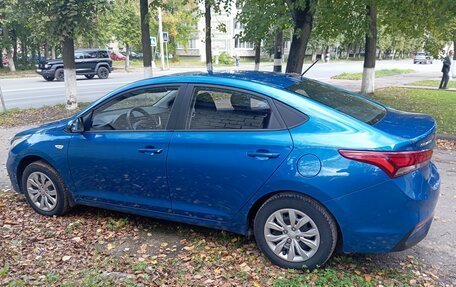 Hyundai Solaris II рестайлинг, 2019 год, 1 430 000 рублей, 4 фотография