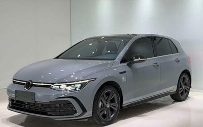 Volkswagen Golf VIII, 2023 год, 2 070 000 рублей, 1 фотография