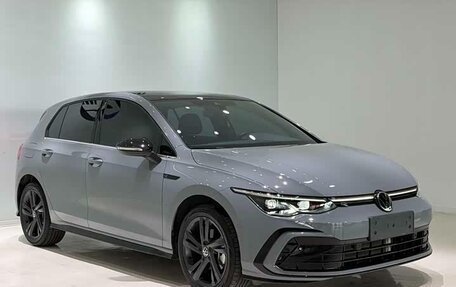Volkswagen Golf VIII, 2023 год, 2 070 000 рублей, 4 фотография