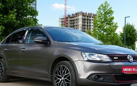 Volkswagen Jetta VI, 2012 год, 1 100 000 рублей, 3 фотография
