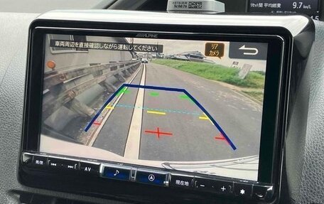 Toyota Noah III, 2019 год, 2 990 000 рублей, 13 фотография