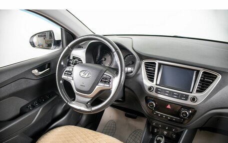 Hyundai Solaris II рестайлинг, 2019 год, 1 719 000 рублей, 11 фотография