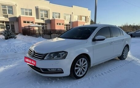 Volkswagen Passat B7, 2012 год, 1 100 000 рублей, 2 фотография