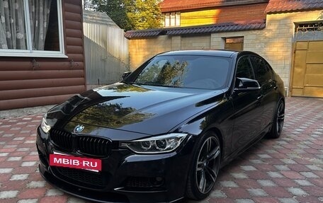 BMW 3 серия, 2011 год, 2 500 000 рублей, 17 фотография