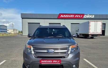 Ford Explorer VI, 2012 год, 1 380 000 рублей, 6 фотография