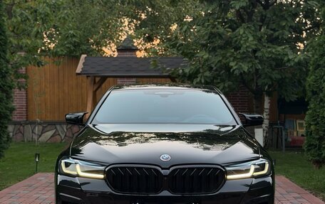 BMW 5 серия, 2023 год, 5 500 000 рублей, 2 фотография