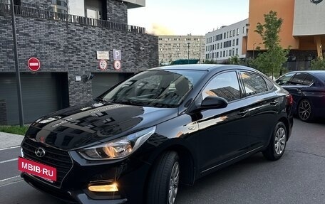 Hyundai Solaris II рестайлинг, 2019 год, 1 435 000 рублей, 2 фотография