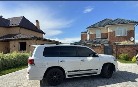 Toyota Land Cruiser 200, 2012 год, 3 150 000 рублей, 3 фотография