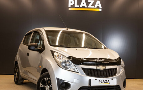 Chevrolet Spark III, 2011 год, 430 000 рублей, 2 фотография