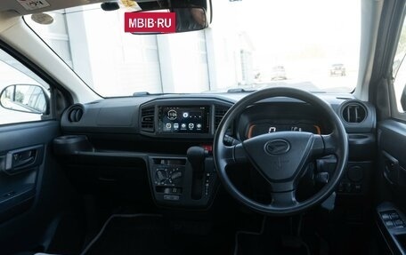 Daihatsu Mira e:S II, 2019 год, 731 000 рублей, 11 фотография