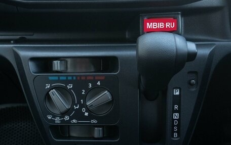 Daihatsu Mira e:S II, 2019 год, 731 000 рублей, 18 фотография
