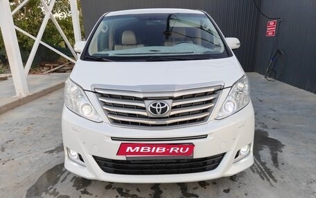 Toyota Alphard III, 2012 год, 2 800 000 рублей, 21 фотография