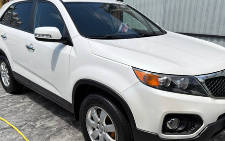 KIA Sorento II рестайлинг, 2011 год, 1 460 000 рублей, 2 фотография