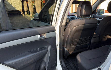KIA Sorento II рестайлинг, 2011 год, 1 460 000 рублей, 15 фотография