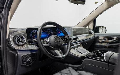 Mercedes-Benz V-Класс, 2025 год, 18 200 000 рублей, 13 фотография
